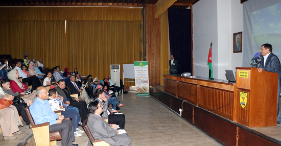 مستشفى الجامعة الأردنية ينظم يوما تثقيفيا للتوعية بمرض تحسس القمحي