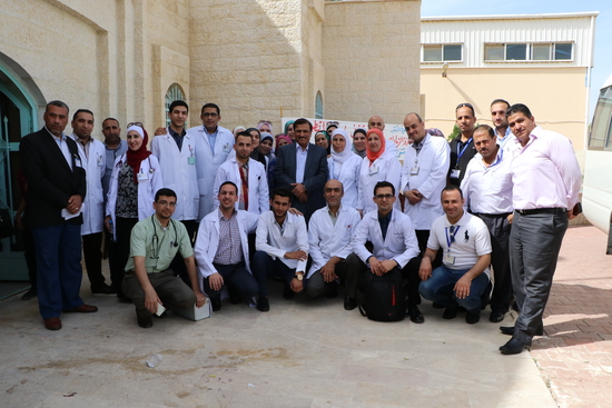 برعاية دولة الدكتور عبد السلام المجالي  مستشفى الجامعة الاردنية يعالج 685 شخص في يوم طبي تطوعي في محافظة الكرك