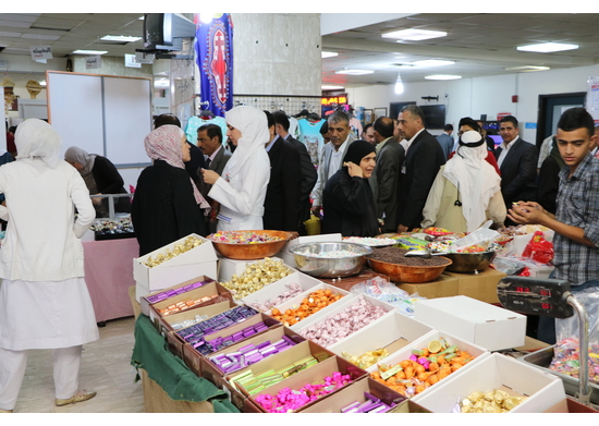 إفتتاح بازار الرمضاني السنوي في مستشفى الجامعة الأردنية 